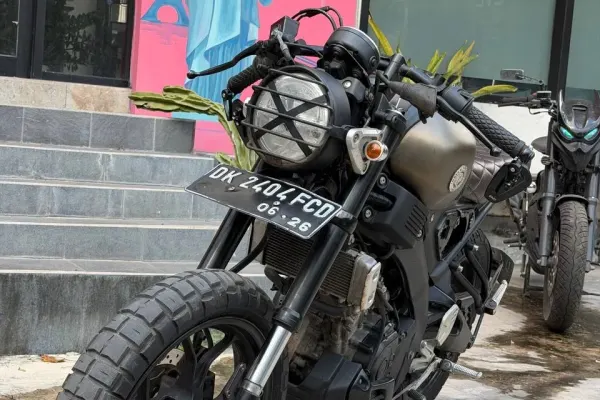 Yamaha XSR 155 2