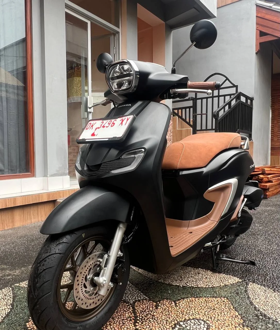 Yamaha X MAX 6