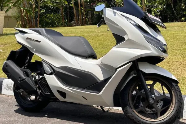 Honda ADV 8