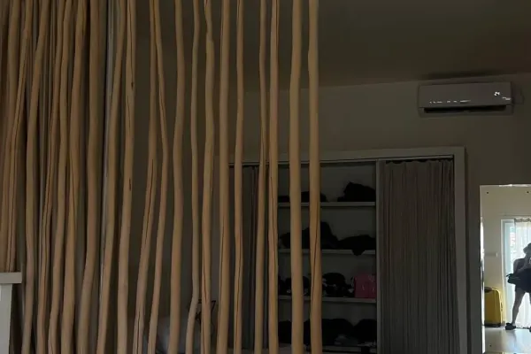 Apartment 4