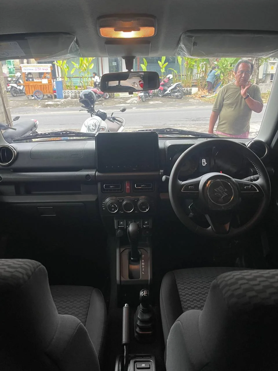 Suzuki Jimny 6