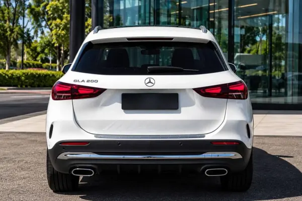 Mercedes-Benz GLA 200 AMG Line