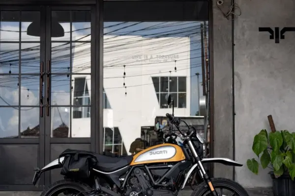 Honda CB150X Adventure Edition 2