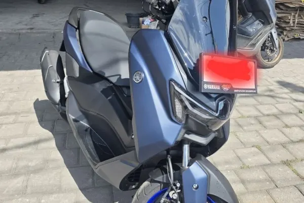 Yamaha NMAX