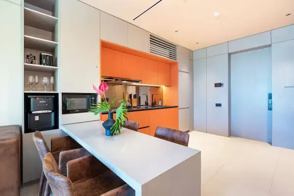 Квартира, 1 спальня · 80 м² 5