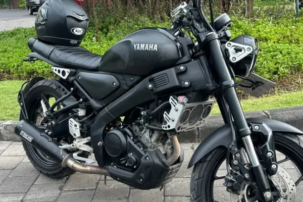 Yamaha XSR 3