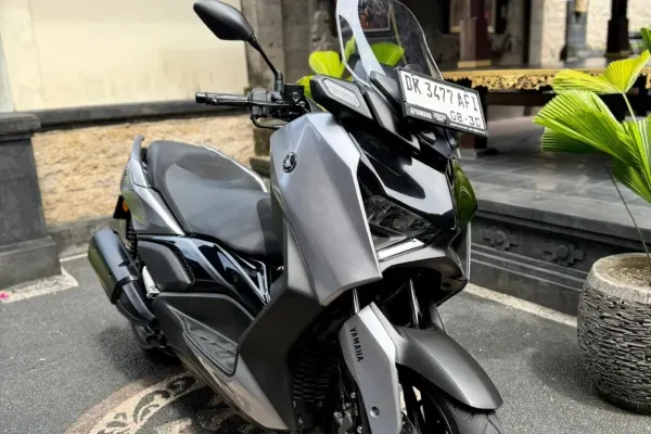 Yamaha Xmax 3