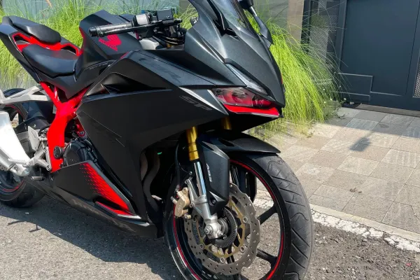 Honda CBR500R ABS 2