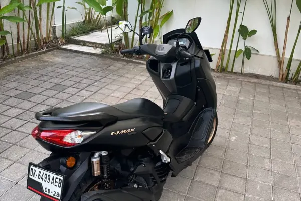 Yamaha NMAX ABS 2