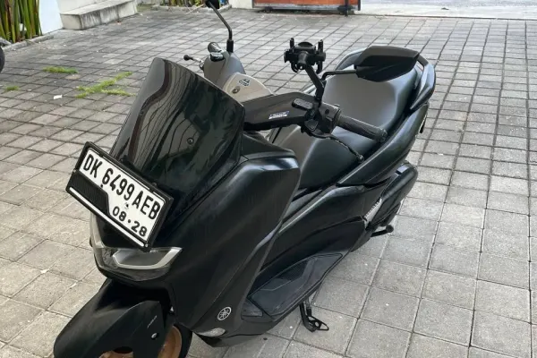 Yamaha NMAX ABS 4