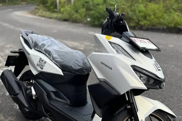 Yamaha X-MAX 2