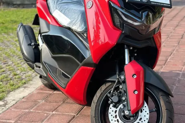 Yamaha X-MAX 4