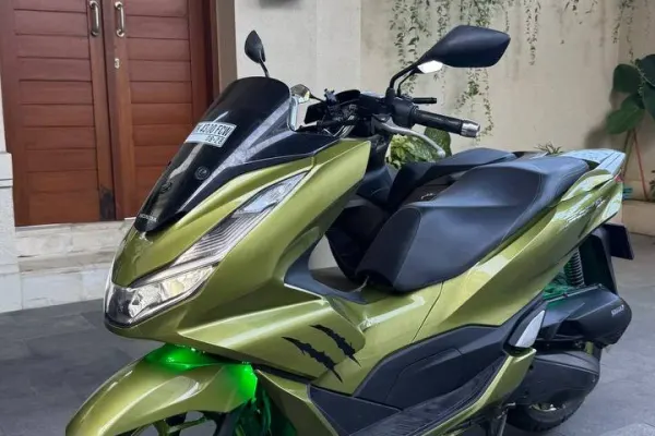 Yamaha X MAX