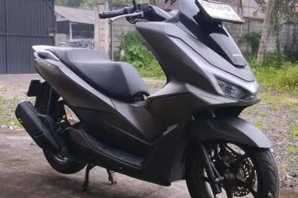 Yamaha X MAX 7