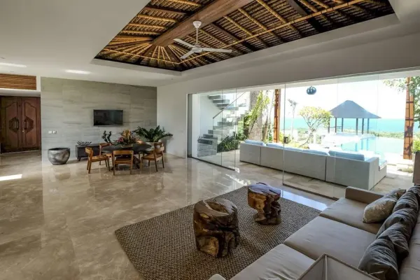 Villa, 3 спальни, 1300.00 м²
