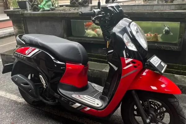Yamaha Nmax 2