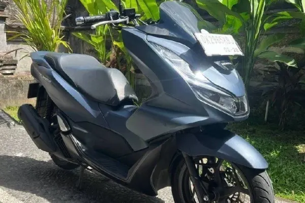 Yamaha Nmax 4