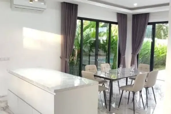 Вилла, 3 спальни · 600 м² 3