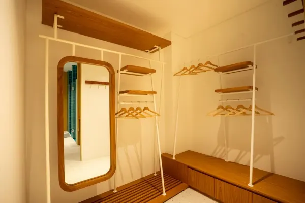 Apartment 8