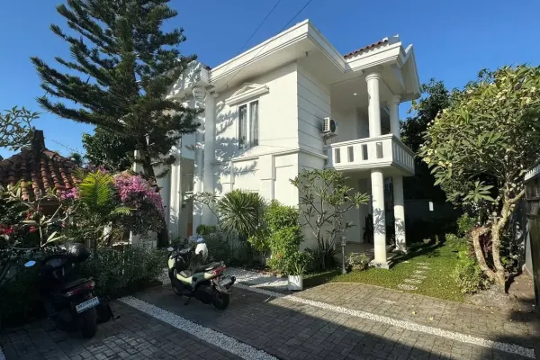 House, 4 спальни