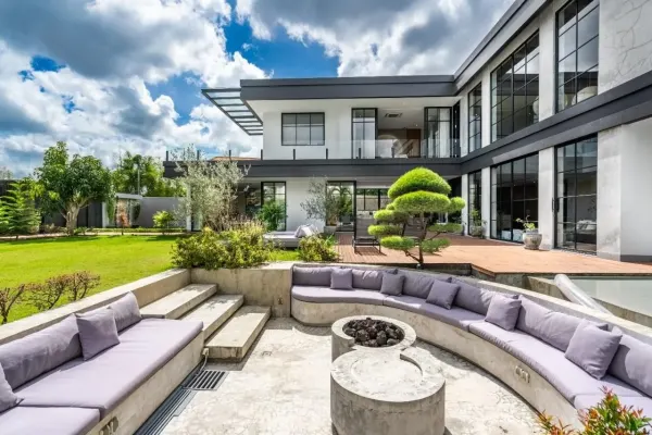 Villa, 5 спальни, 1200.00 м² 2