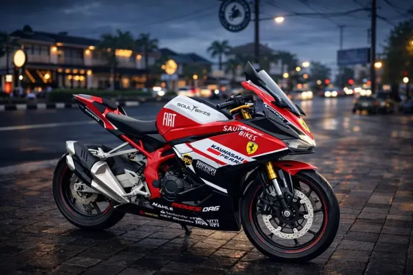 Kawasaki ZX6RR 2
