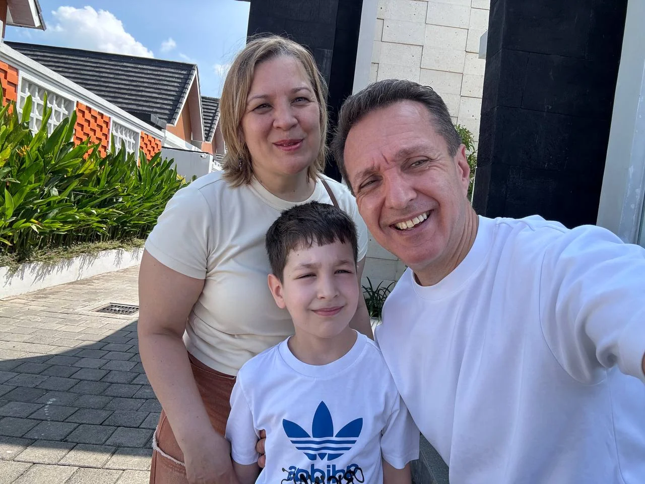 Первая встреча-знакомство в русскоязычной церкви Слово Жизни на Бали