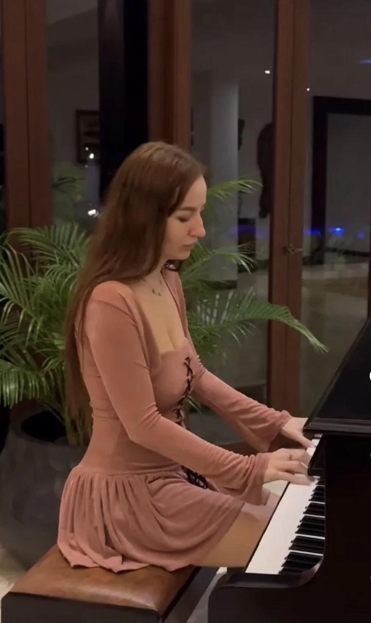 Обучение игре на фортепиано