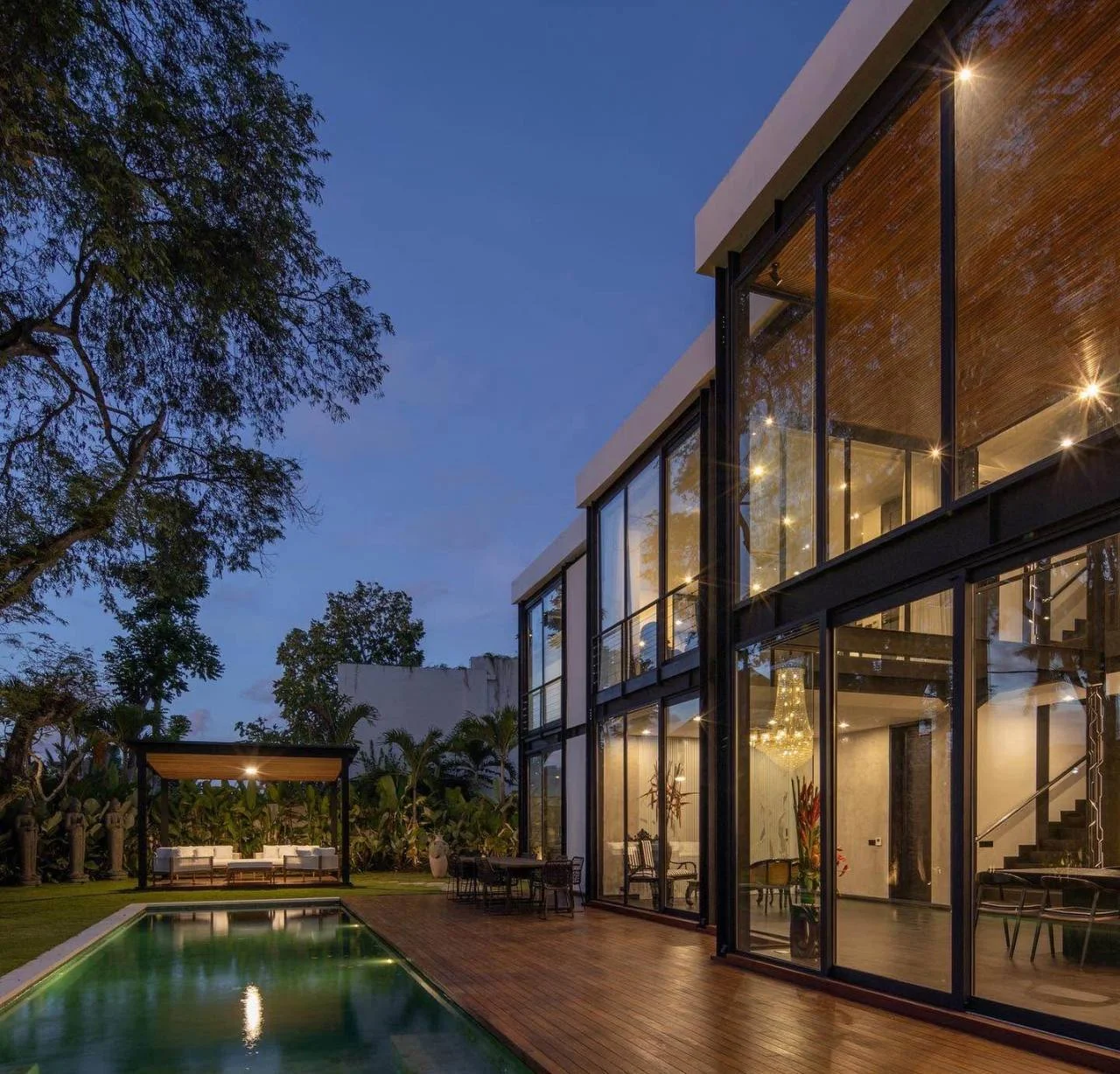 Villa, 5 спальни, 800.00 м²