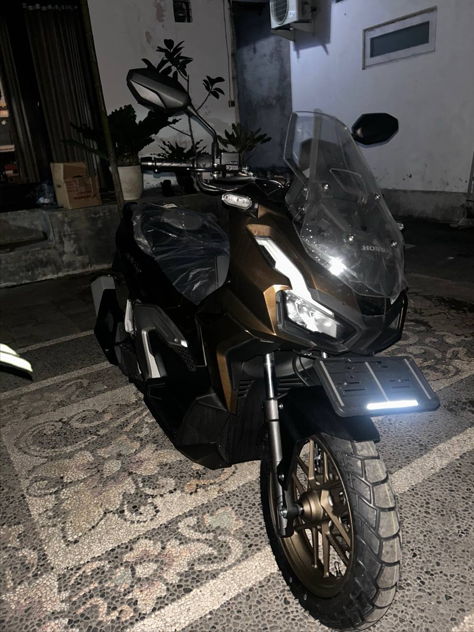 Honda ADV