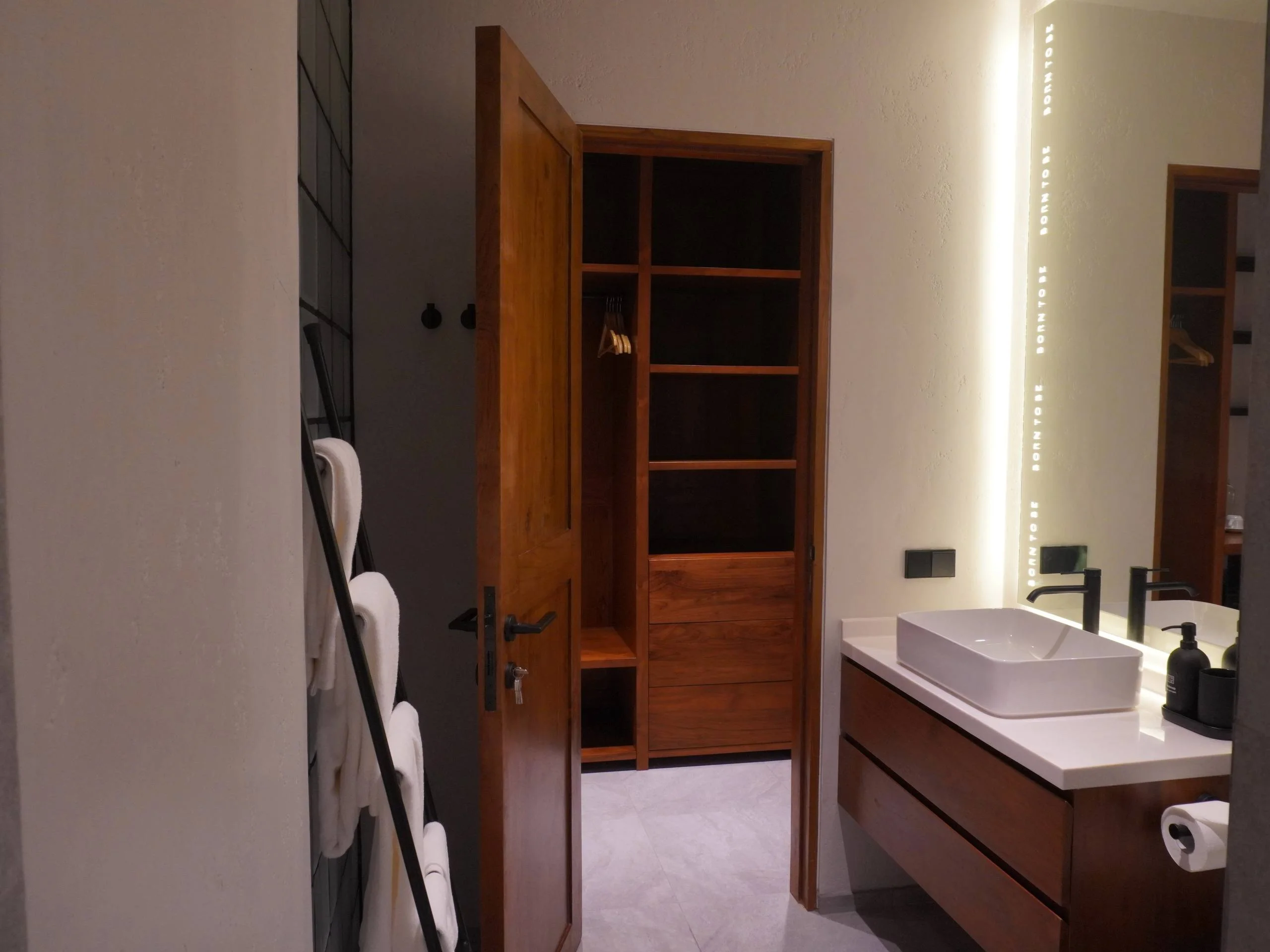 Honey Villas 7