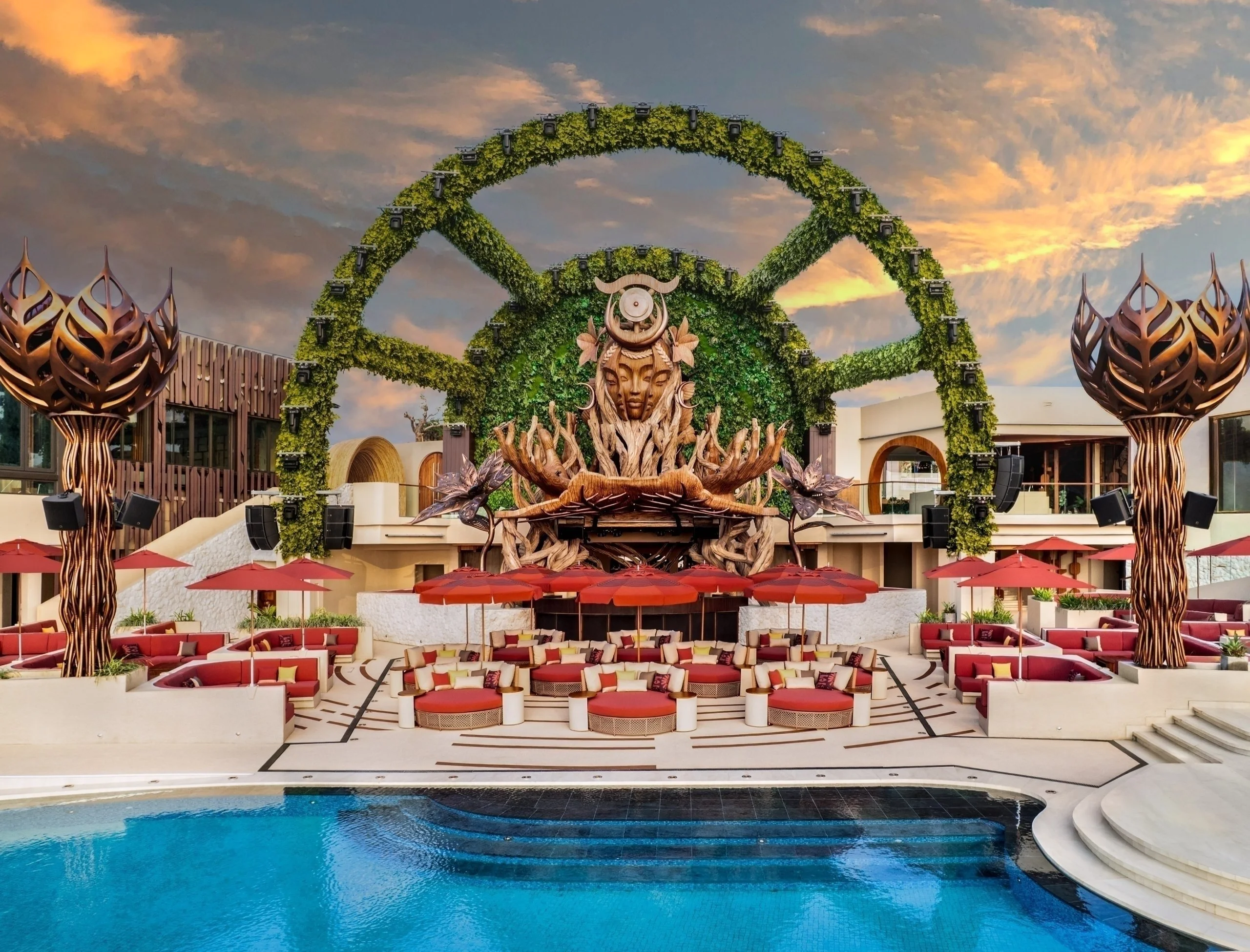 Анонс вечеринок в ZUMANA Bali, SAVAYA и DesaKitsune